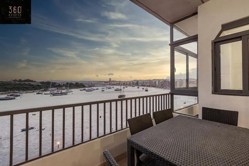 Seafront 4Br Apt With Mesmerising Balcony & Views By 360 Estates Sliema